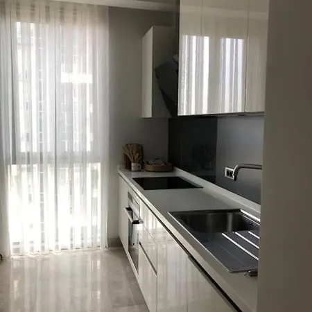 Mukemmel Rezidans Provincia di Istanbul